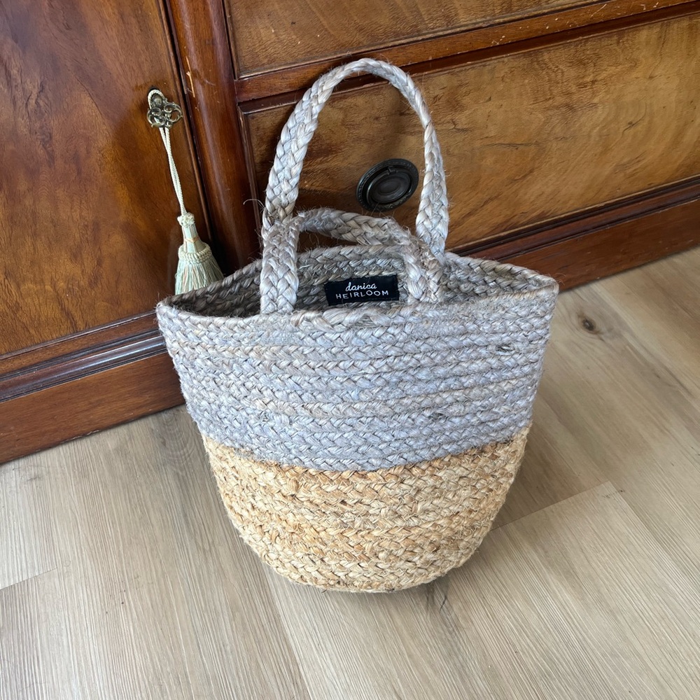 FREE w/Purchase! Danica Heirloom Staw Tote Bag